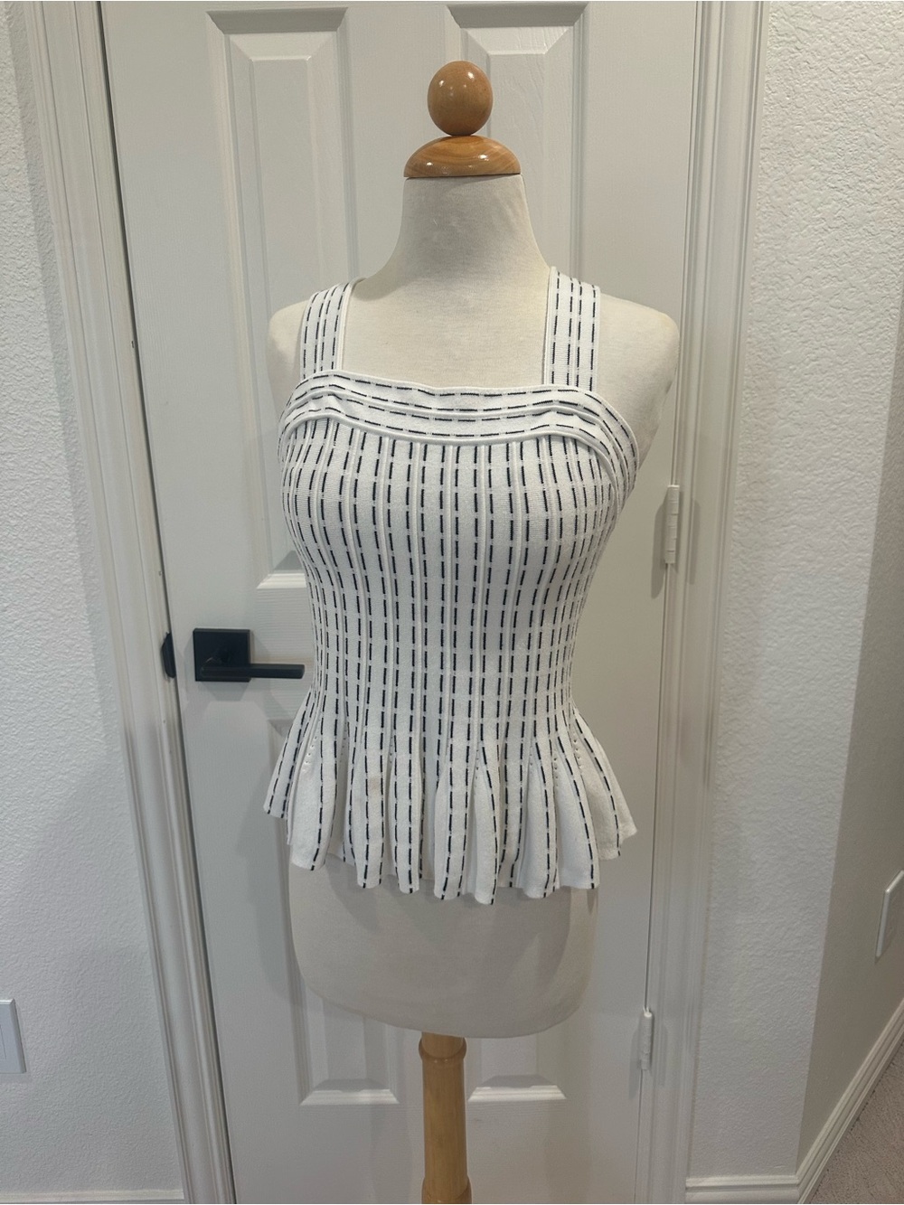 Set of Two Express Peplum Sweater Tank Tops-Size M - Picture 3 of 11